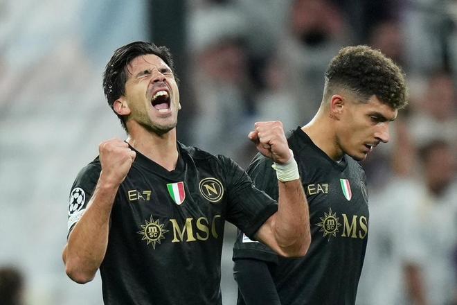 mk网站 -欧联窗口期再迎强敌；埃因霍温主帅复盘；主帅态度：悬念犹存；更衣室氛围转暖的简单介绍