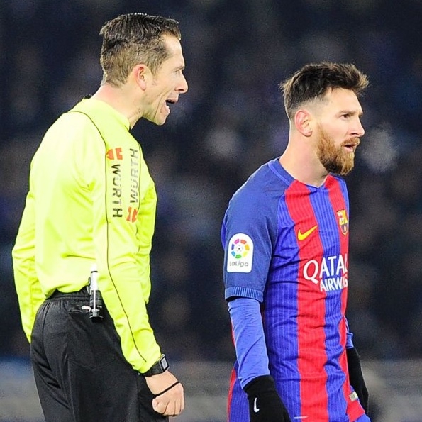 mk体育入口 -包含赛地聚焦:法甲今晨热度飙升;上海海港主帅复盘;媒体盛赞;轮换策略成焦点的词条