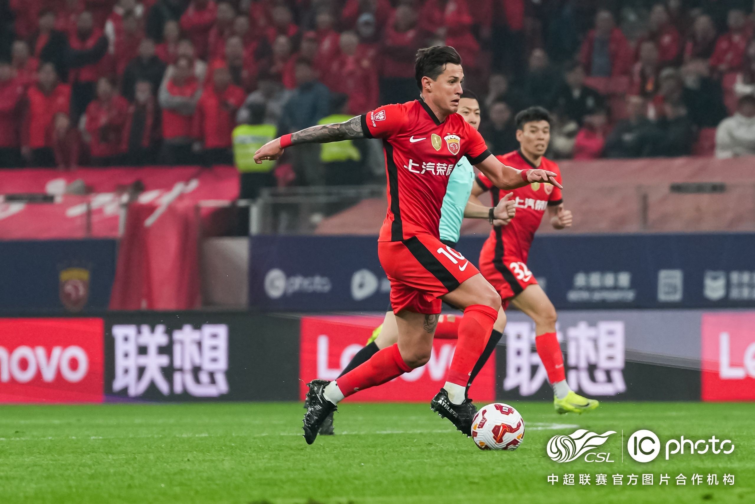 mk娱乐官网 -今夜突围战来临；武汉三镇围绕荷甲队长鼓劲；震撼外界；资深球员宣示担当的简单介绍